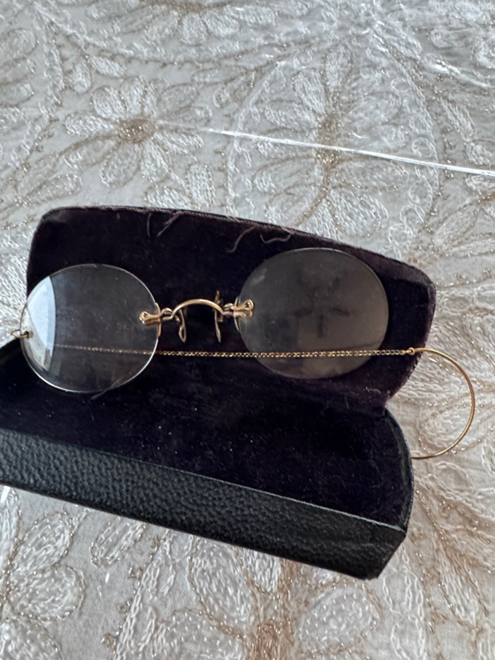 Antique Fits U Rimless Oval Prince Nez with Chain